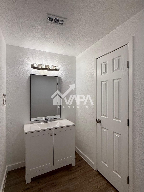 Building Photo - 4906 Buckwheat St