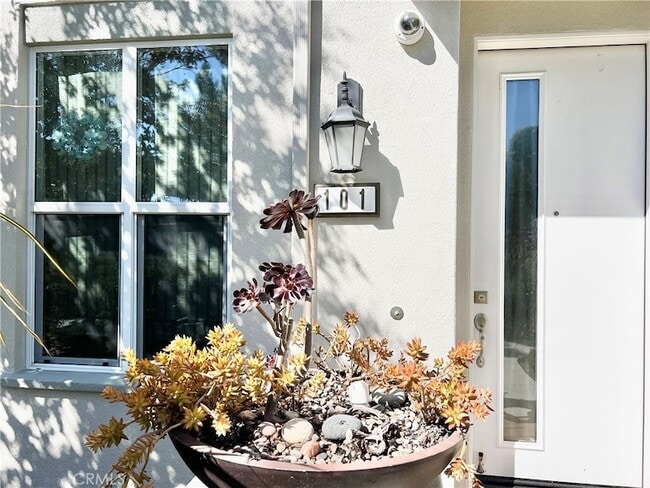 Building Photo - 101 Fixie