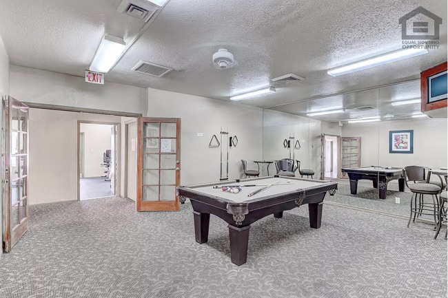Building Photo - 2Bed/2Bath Condo at Thunderbird Rd/59th Ave! Ready for Immediate Move-In!