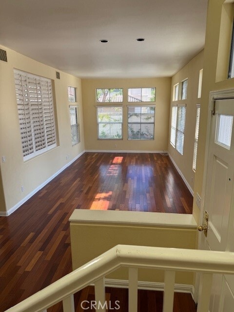 Building Photo - 2657 Plumb Dr