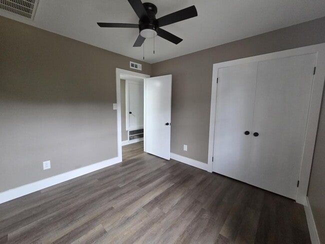 Building Photo - 1502 N 26th St