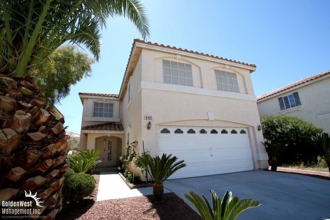 Building Photo - Charming 4Bdm 2.5Ba Home in the Heart of S...