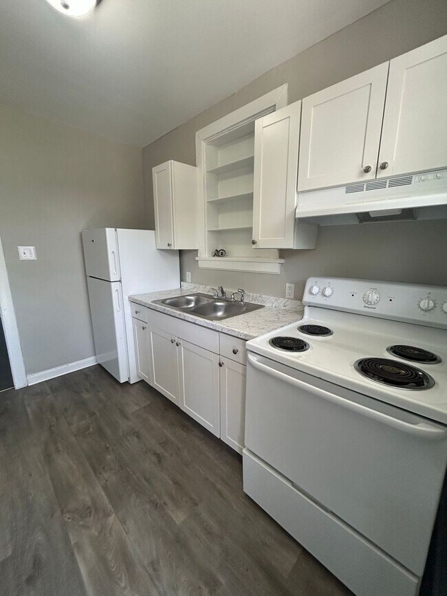 Building Photo - 2667 N 6th St