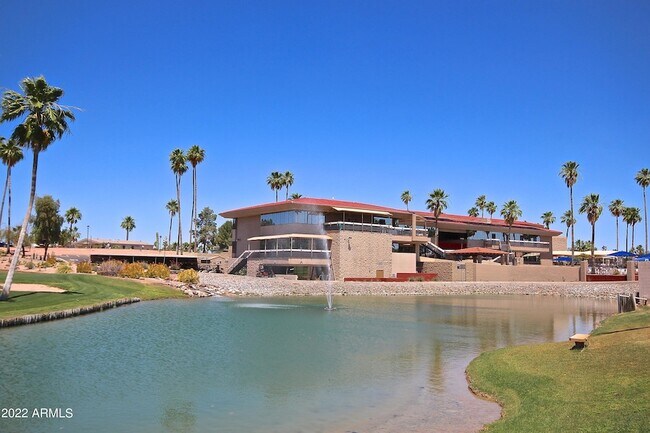 Building Photo - 1800 E Winged Foot Dr