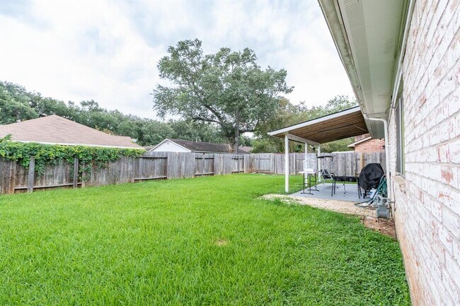 Building Photo - 3111 Windmill St