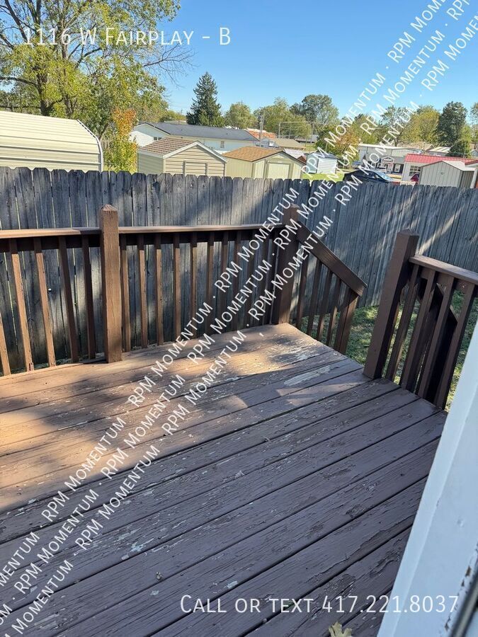 Building Photo - 1116 W Fair Play St