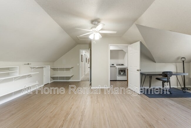 Building Photo - 1220 Renaissance Dr