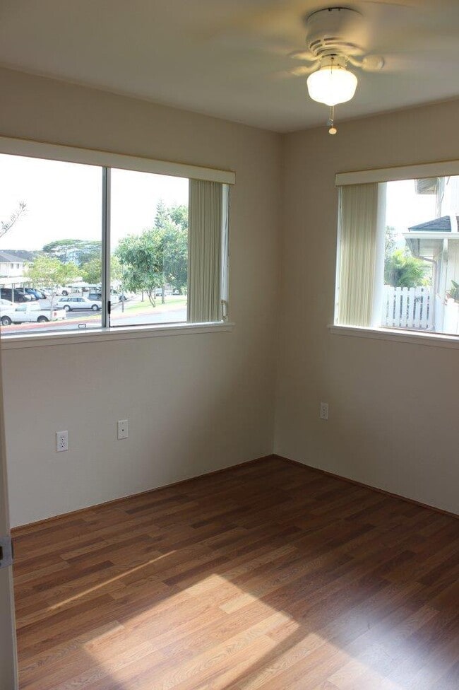 Building Photo - Havens of Ii Vistas - 3 bedroom, 2 bathroo...