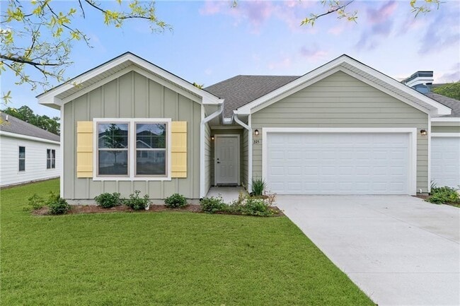 Building Photo - 106 Bottlebrush Walk