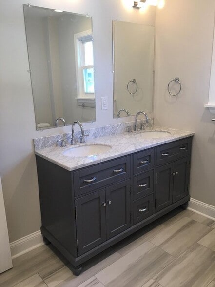 Double Vanity - 14 Hickory St