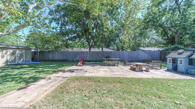 Building Photo - 1506 Wavecrest Ln