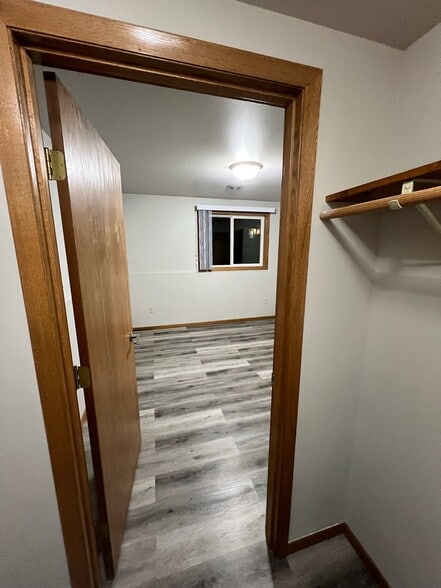 Building Photo - 113 Edwards St