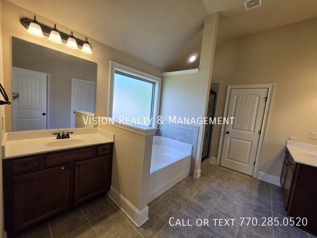 Building Photo - 4160 San Marco Way