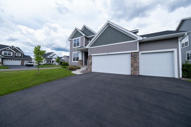 Building Photo - 4831 Browns Farm Curve