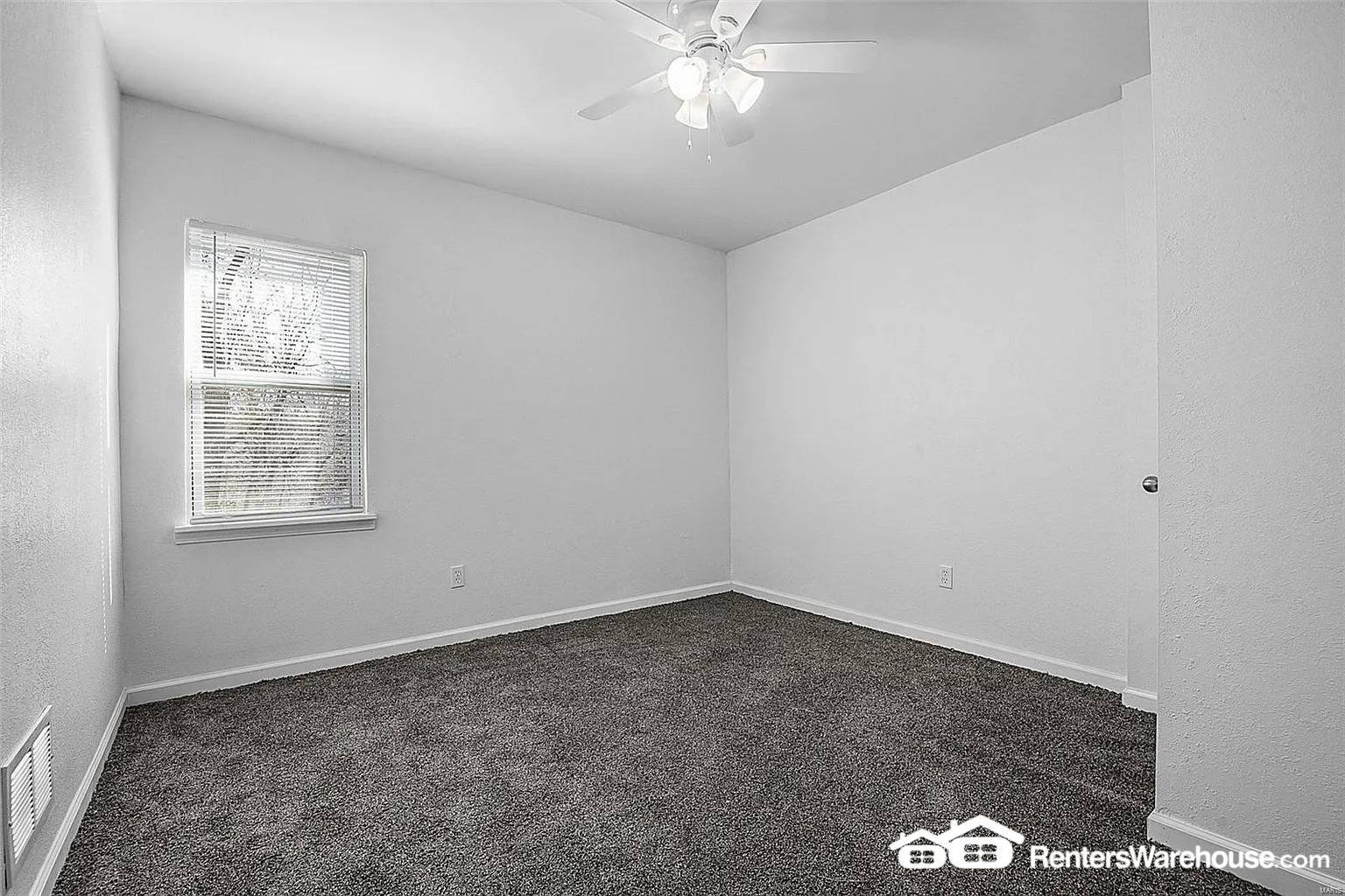 Building Photo - 2946 Hilleman Ave