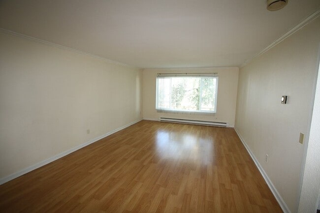 Building Photo - 1 Bed, 1 Bath Condo in West Anchorage!