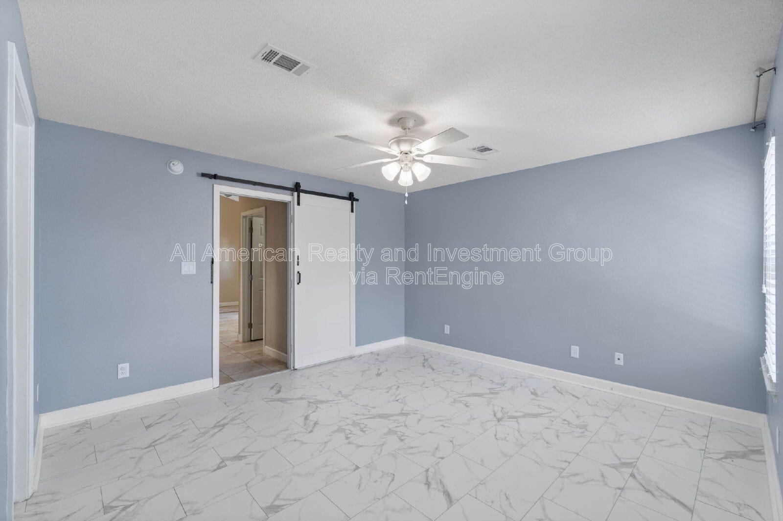 Building Photo - 7968 Lola Cir