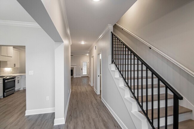 Building Photo - 306 Kanis Ridge Dr