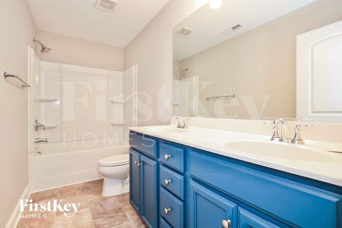 Building Photo - 5390 Holbein Gate Rd