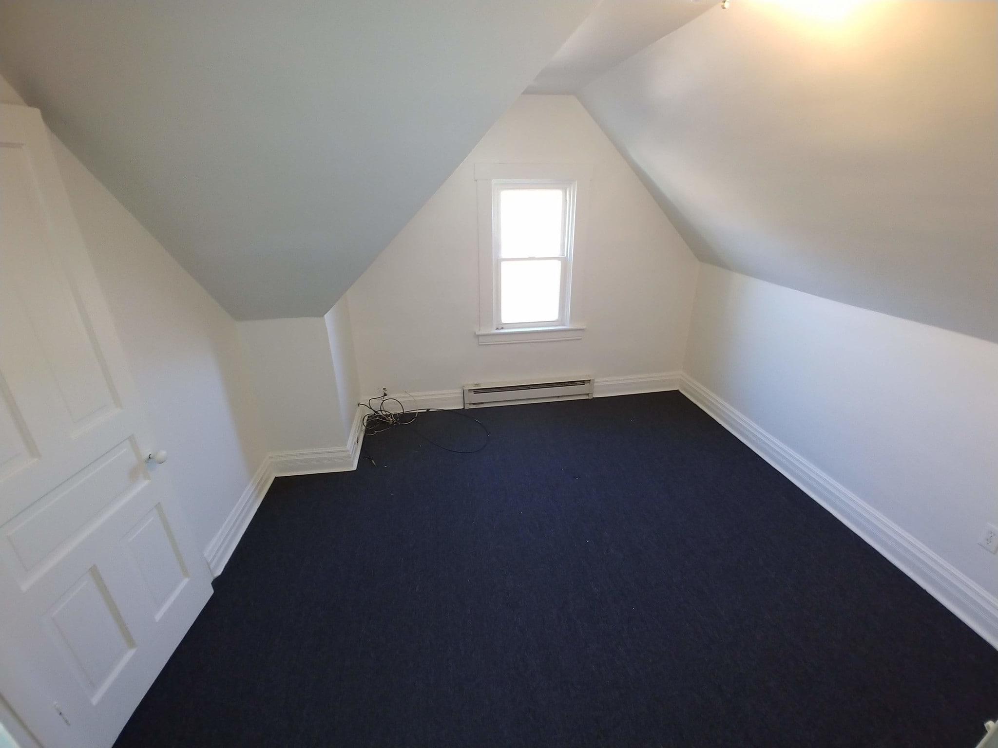Top Floor Front Bedroom - 226 Green St