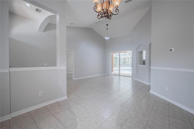 Building Photo - 10457 Canary Isle Dr