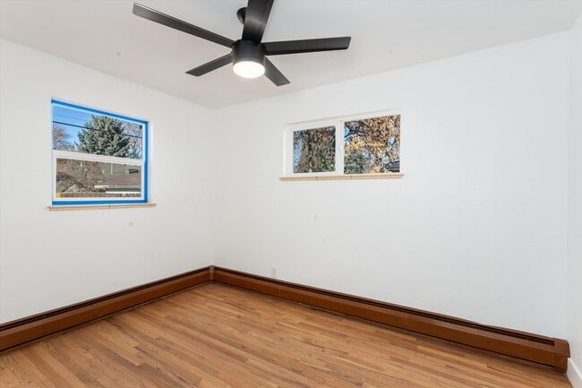 Building Photo - 1465 S Eaton St