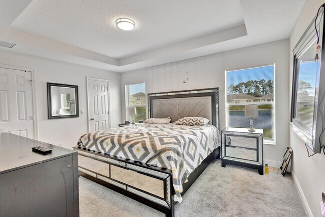 Building Photo - 9709 Starboard Dr
