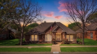 Building Photo - 6613 Barclay Ln