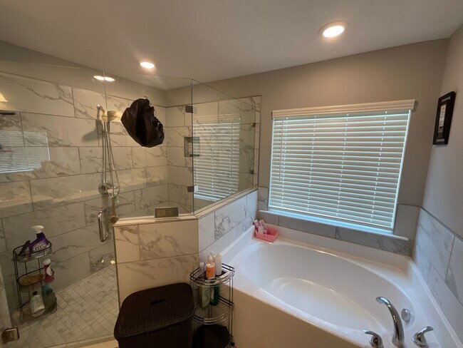 Building Photo - 1283 Cobblefield Dr
