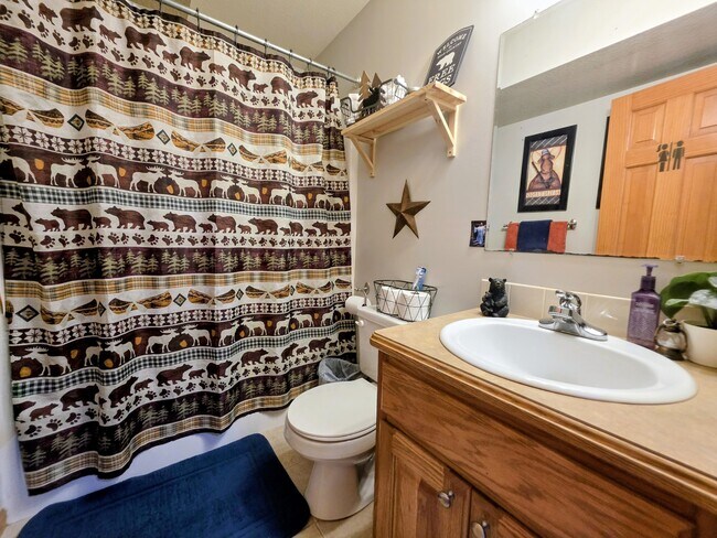 Building Photo - 4506 Kelsey Dr