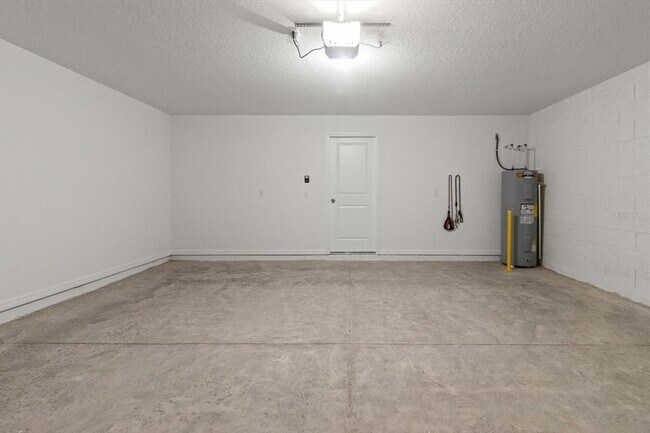 Building Photo - 13691 SW 69th Terrace