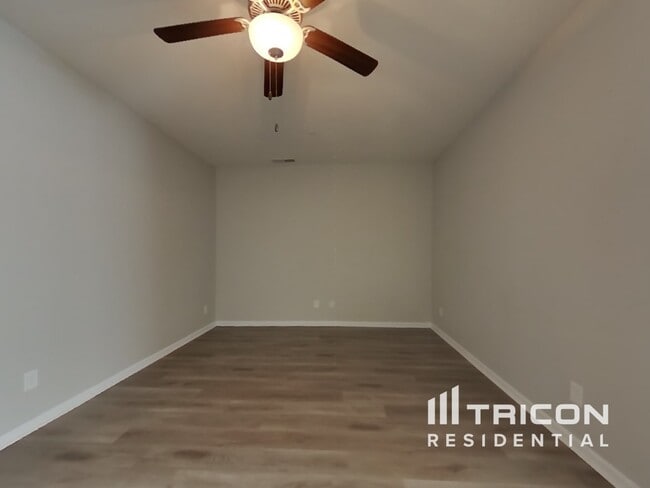 Building Photo - 309 Woodfern Ct