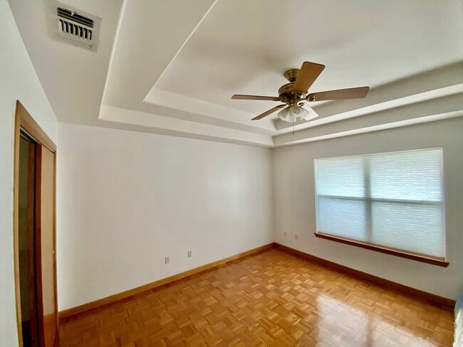 Building Photo - 4112 Blackhawk St