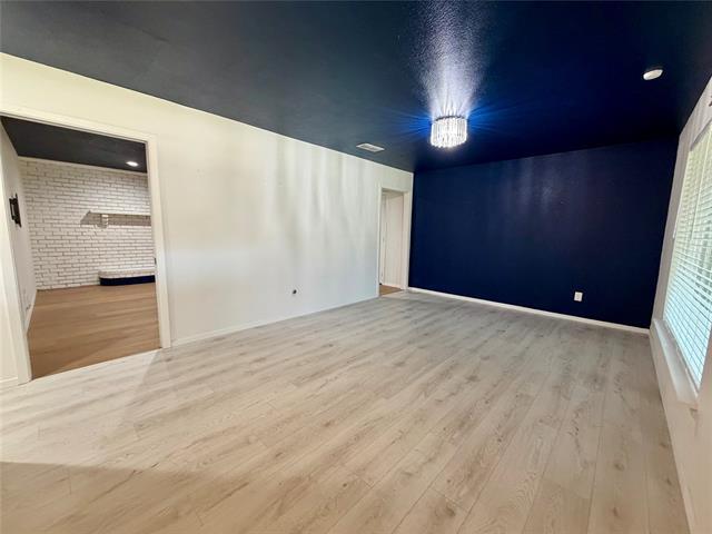 Building Photo - 2021 Lexington Pl