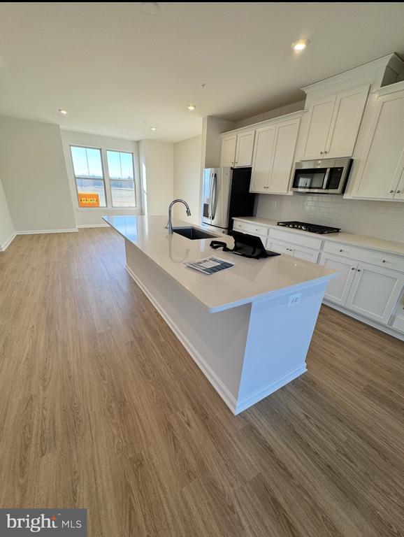 Building Photo - 3511 St Robin Ln