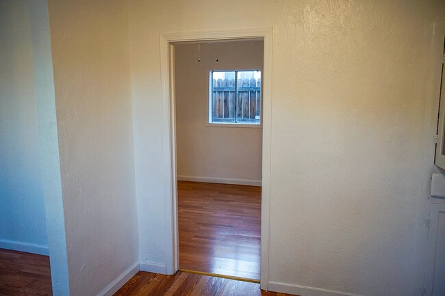 Building Photo - 84176 Corregidor Ave