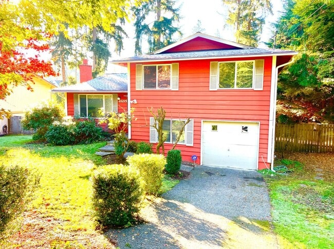Primary Photo - Welcome to this beautifully remodeled 3-be...