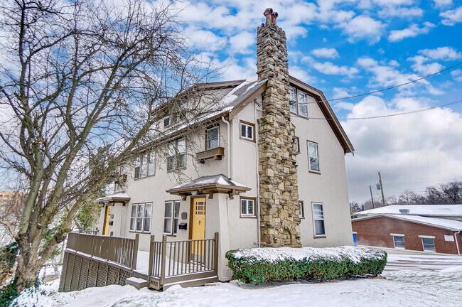 Exterior - 213 Bodmann Ave