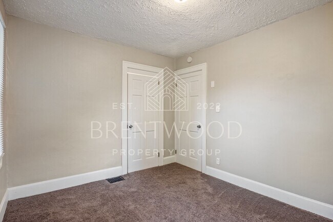 Building Photo - Updated and Move-In Ready 4-Bedroom Home