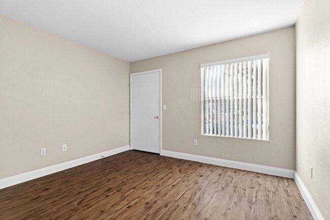 Building Photo - SE!!! Gated!! 1 Bedroom 1st Floor!! One Car Garage!!! Community Pool, Spa, Clubhouse!!! All tile ...