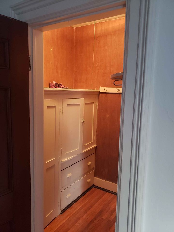 Bedroom 2 closet (1st) - 207 Lancaster Ave