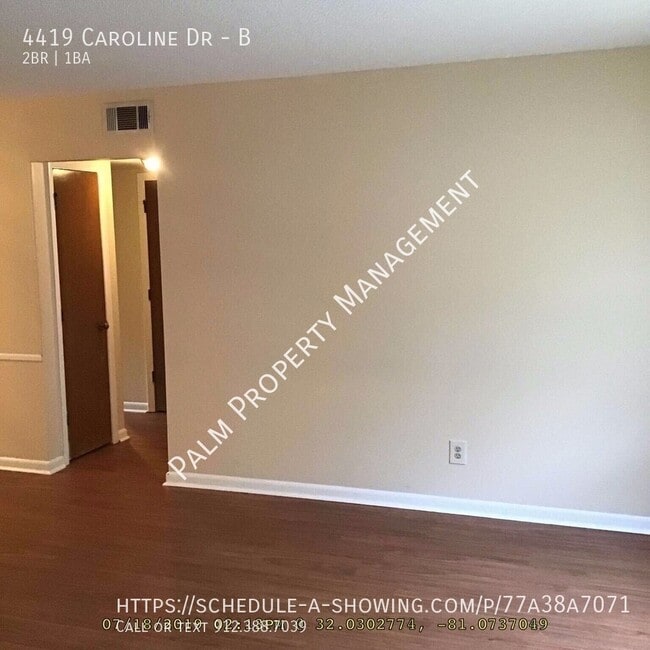 Building Photo - 4419 Caroline Dr