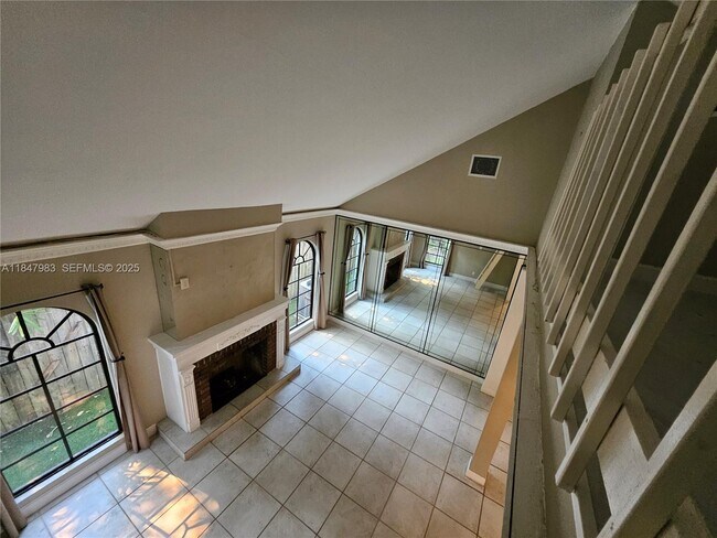 Building Photo - 38 SW 6th St