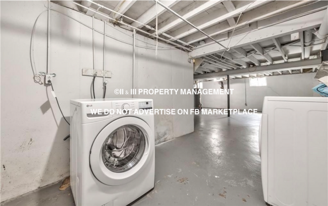 Building Photo - 10822 W 49th St