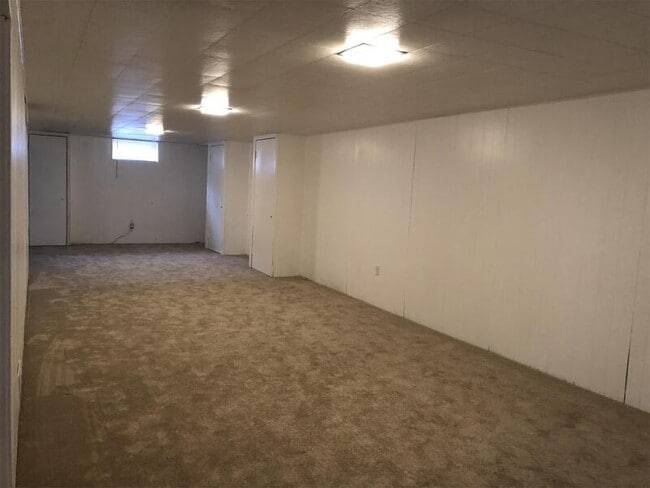 Building Photo - 844 Hicks Blvd