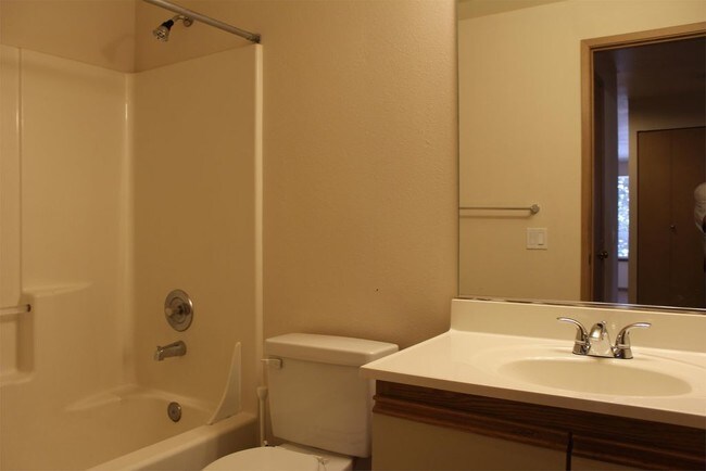 Building Photo - 1151 N 94th St