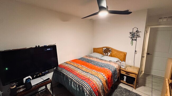 Building Photo - 3869 SE Lee St