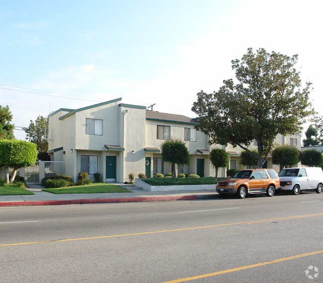 Building Photo - Jefferson Cunningham Apartments