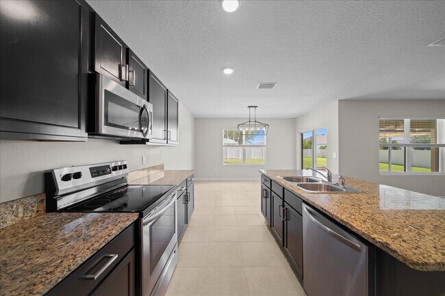 Building Photo - Move-In Ready! ***2 WEEKS FREE RENT**Beautiful 4-Bedroom Home with Modern Finishes & Room to Grow