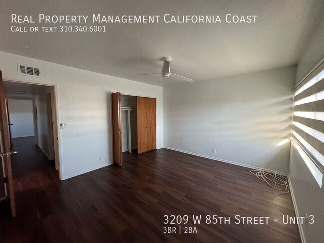 Building Photo - 3209 W 85th St